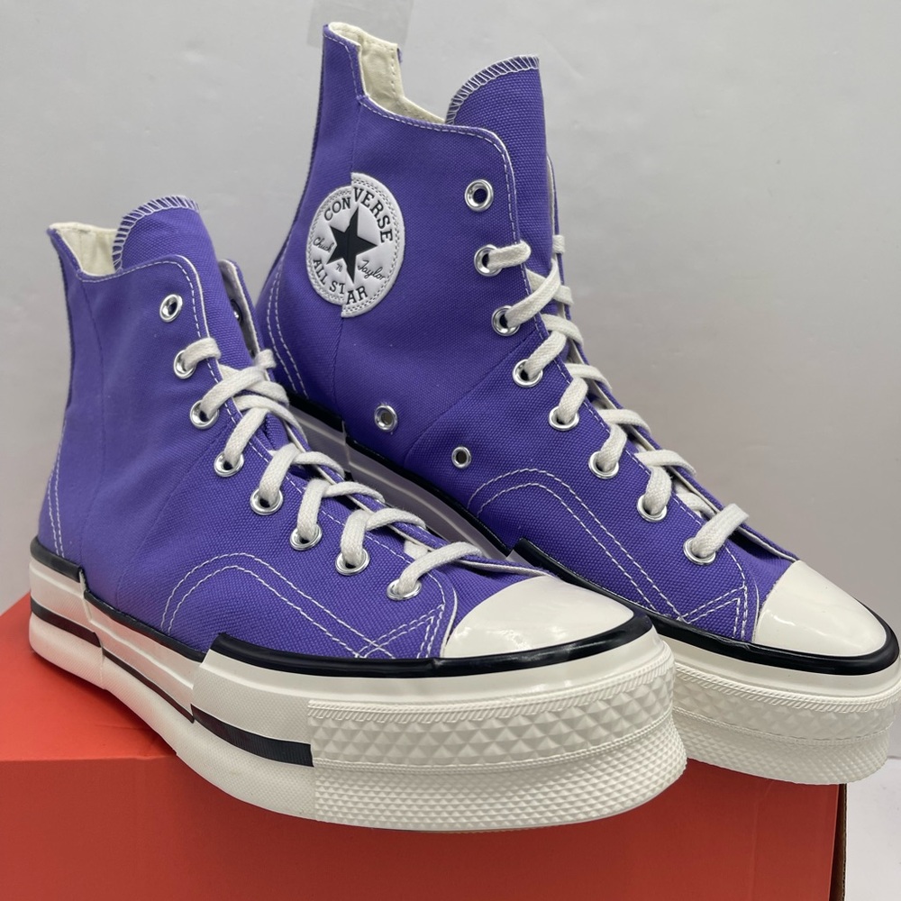 Converse Mn A12523C
CHUCK 70 PLUS HI
VIPER VIOLET/EGRET Purple High-Top Sneakers - Picture 4 of 16